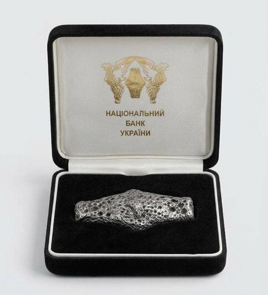 Памʼятна срібна гривня київського типу &mdash; фото товару | moneti.com.ua